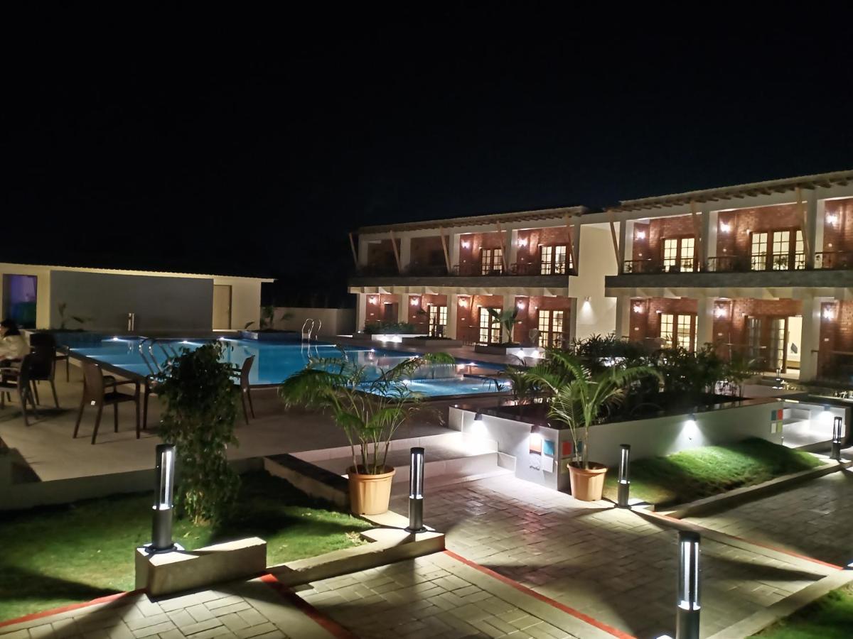The Creek Boutique Resort & Spa Bolpur Bagian luar foto