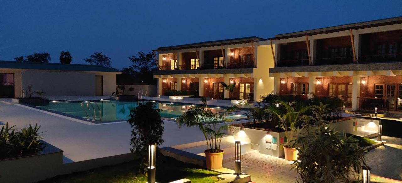The Creek Boutique Resort & Spa Bolpur Bagian luar foto