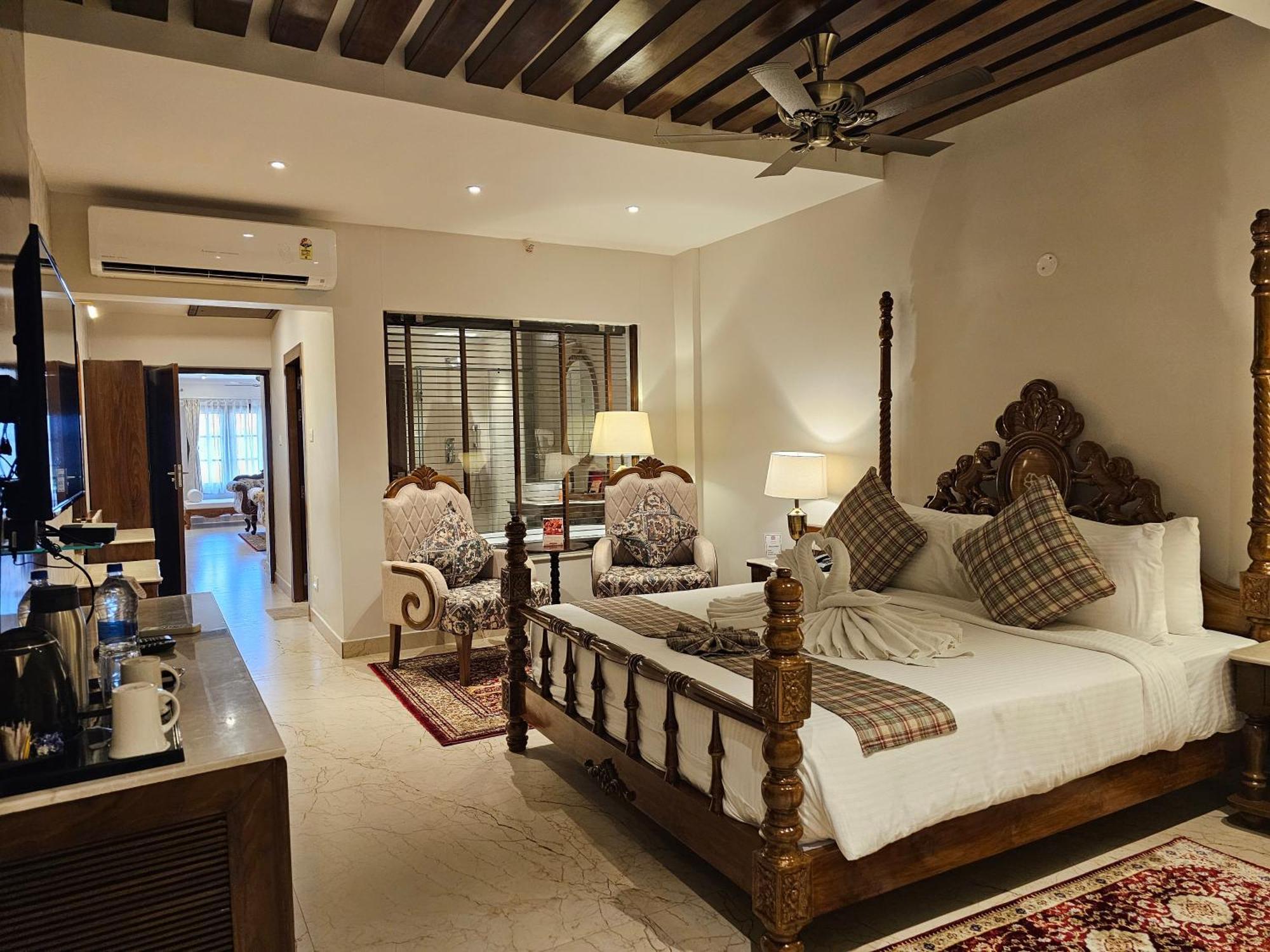 The Creek Boutique Resort & Spa Bolpur Bagian luar foto