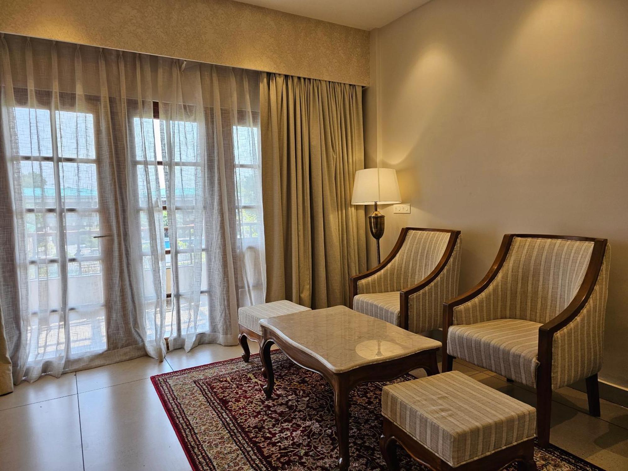 The Creek Boutique Resort & Spa Bolpur Bagian luar foto