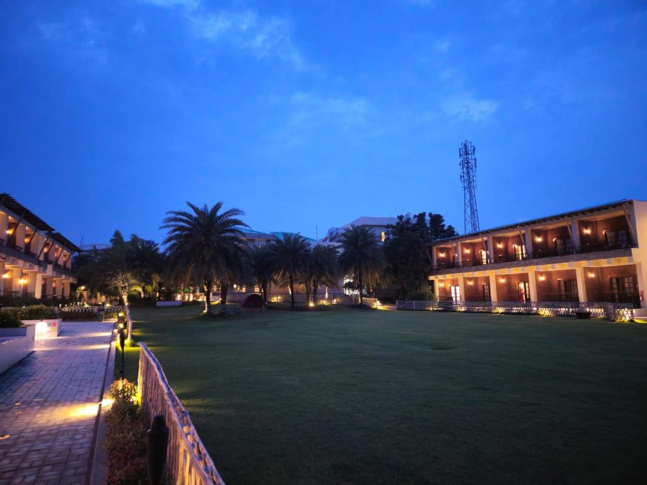The Creek Boutique Resort & Spa Bolpur Bagian luar foto