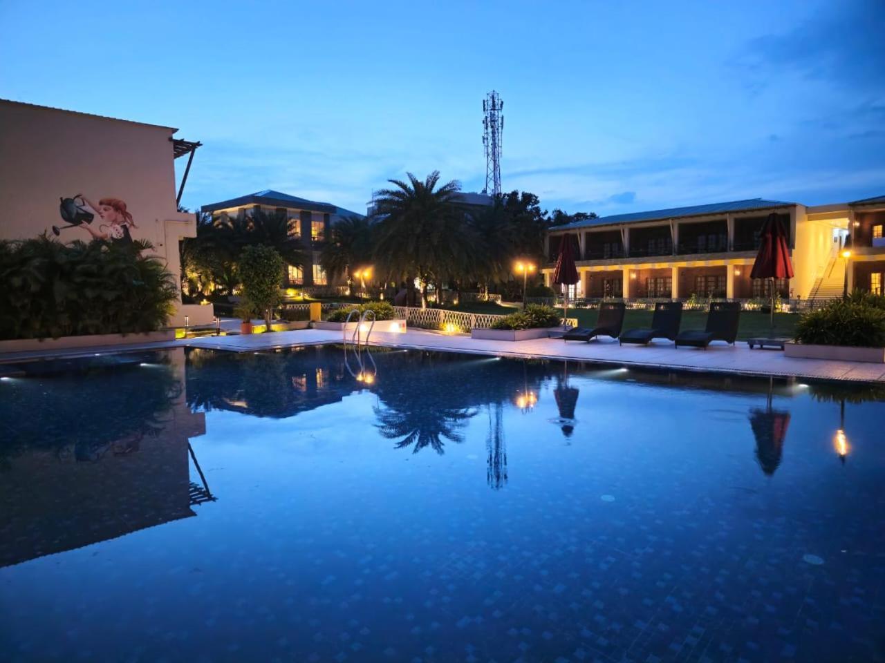 The Creek Boutique Resort & Spa Bolpur Bagian luar foto
