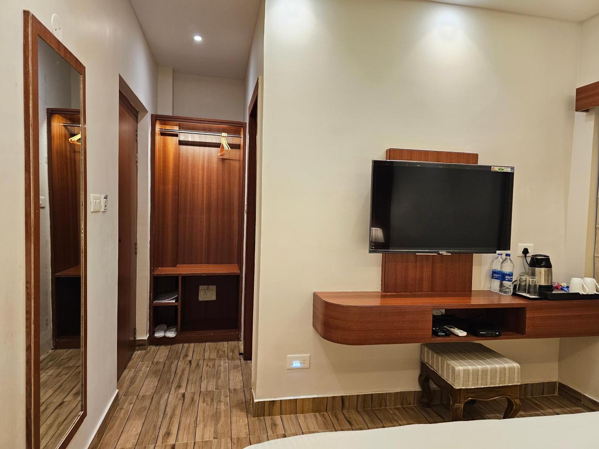 The Creek Boutique Resort & Spa Bolpur Bagian luar foto